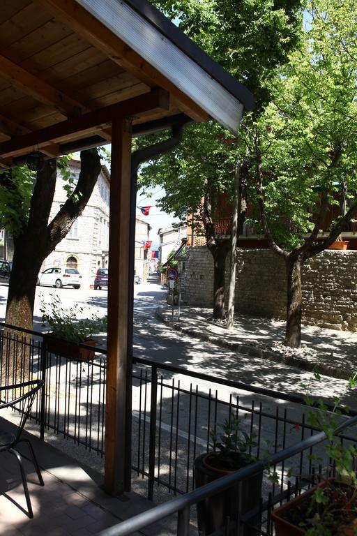 Hotel Pineta Cagli Exterior foto